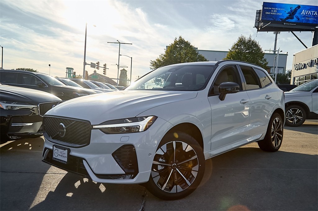 2026 VOLVO XC60 - Image 27