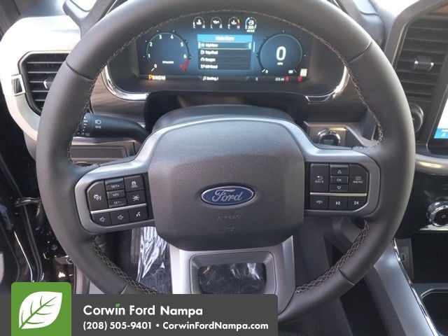 2025 Ford F-150 Lariat photo 13