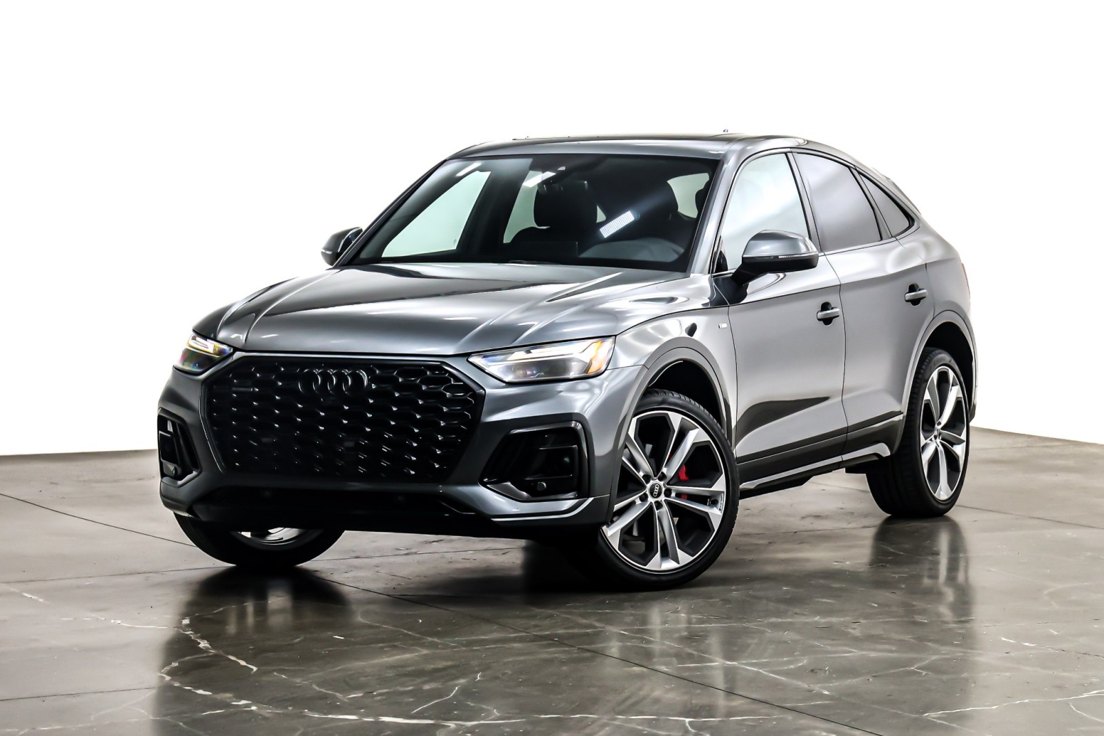 2024 Audi Q5 Sportback Premium Plus's photo