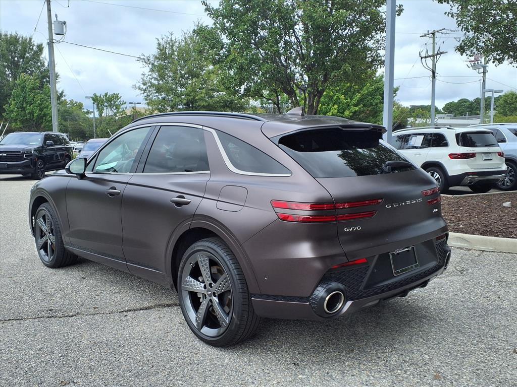 2022 Genesis GV70 3.5T Sport photo 6