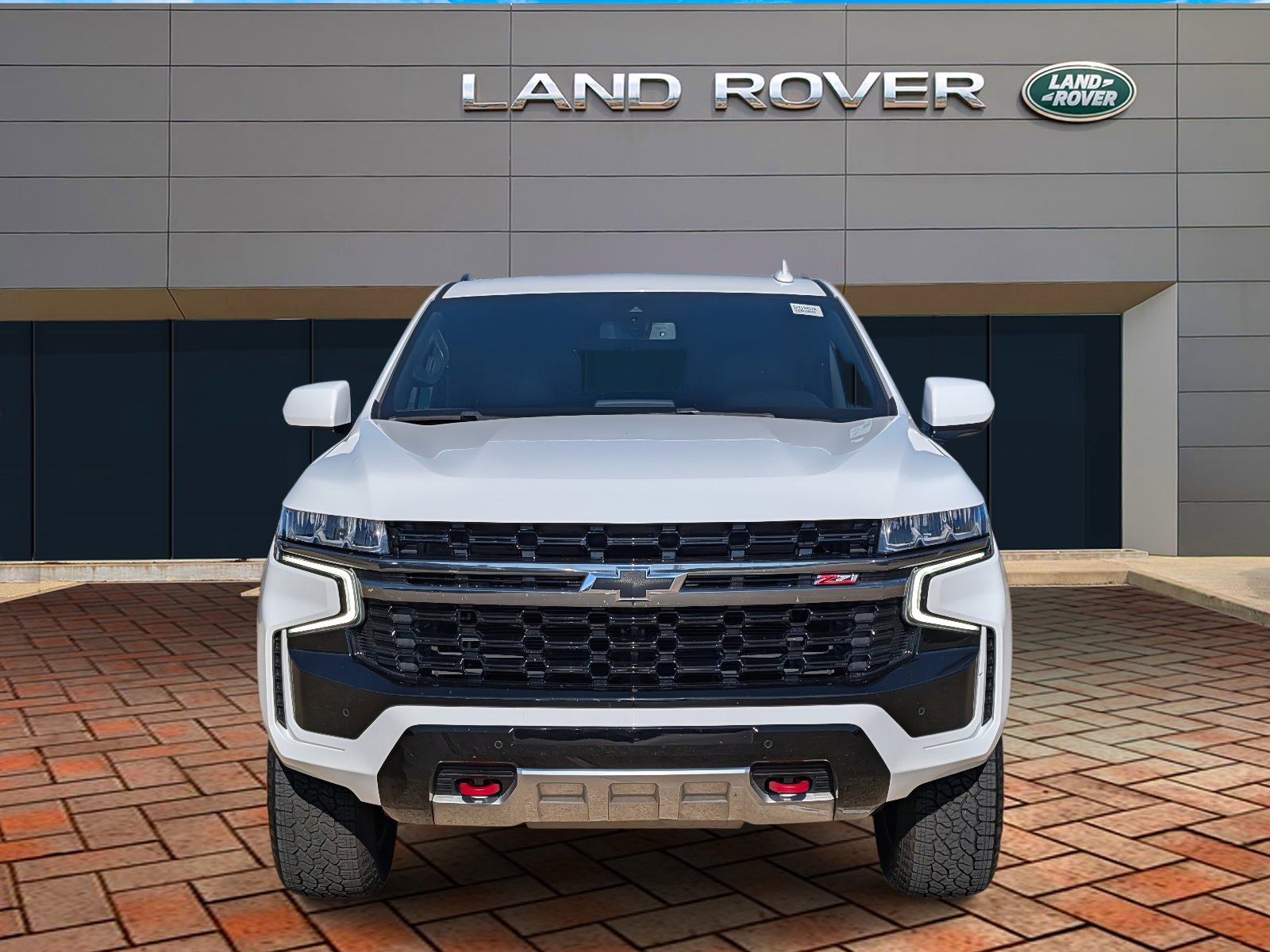 2022 Chevrolet Tahoe Z71 photo 2