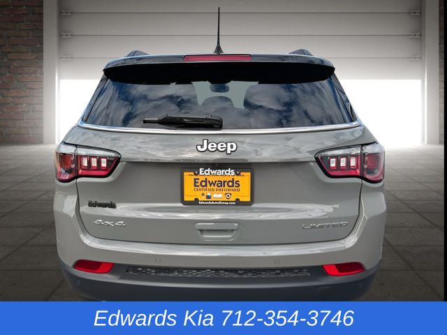 2023 Jeep Compass Limited photo 4