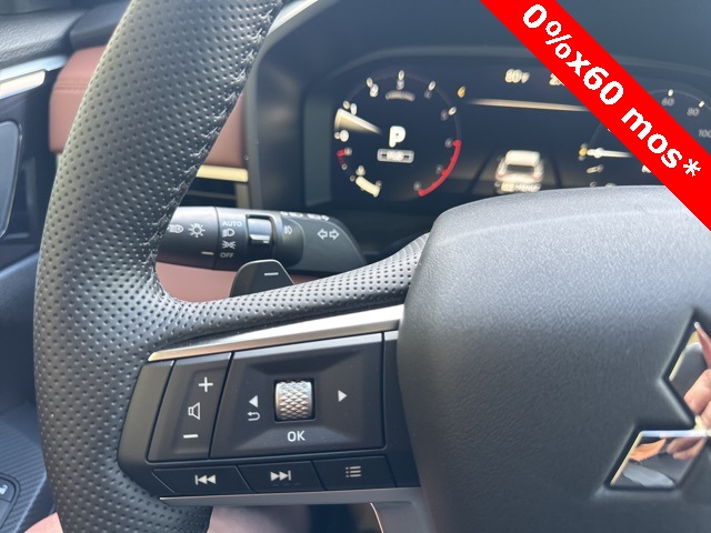 2025 Mitsubishi Outlander SEL photo 21