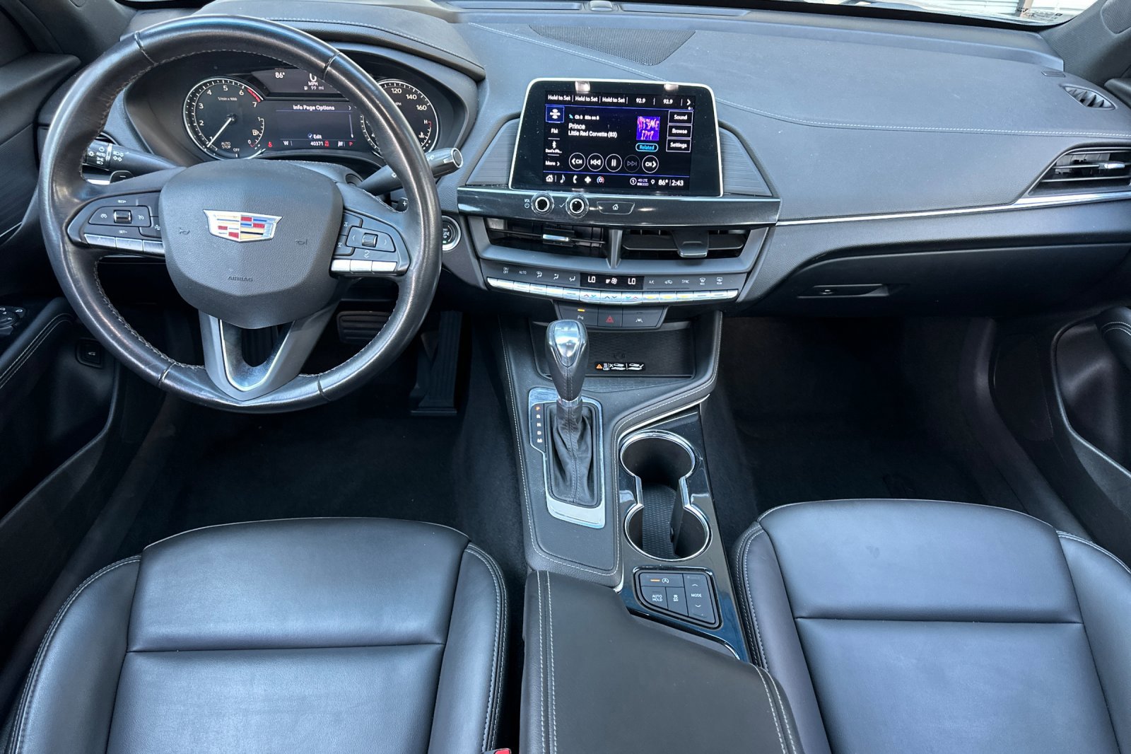 2022 Cadillac CT4 Luxury photo 12