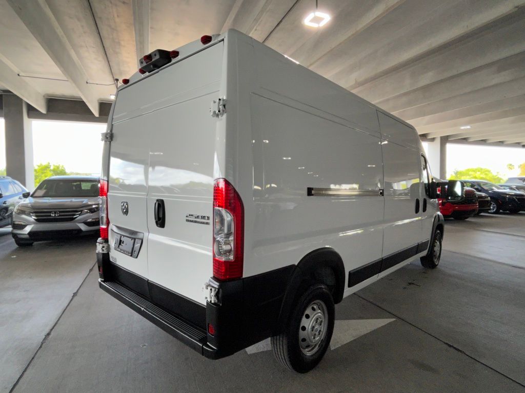 2023 Ram ProMaster 2500 photo 4