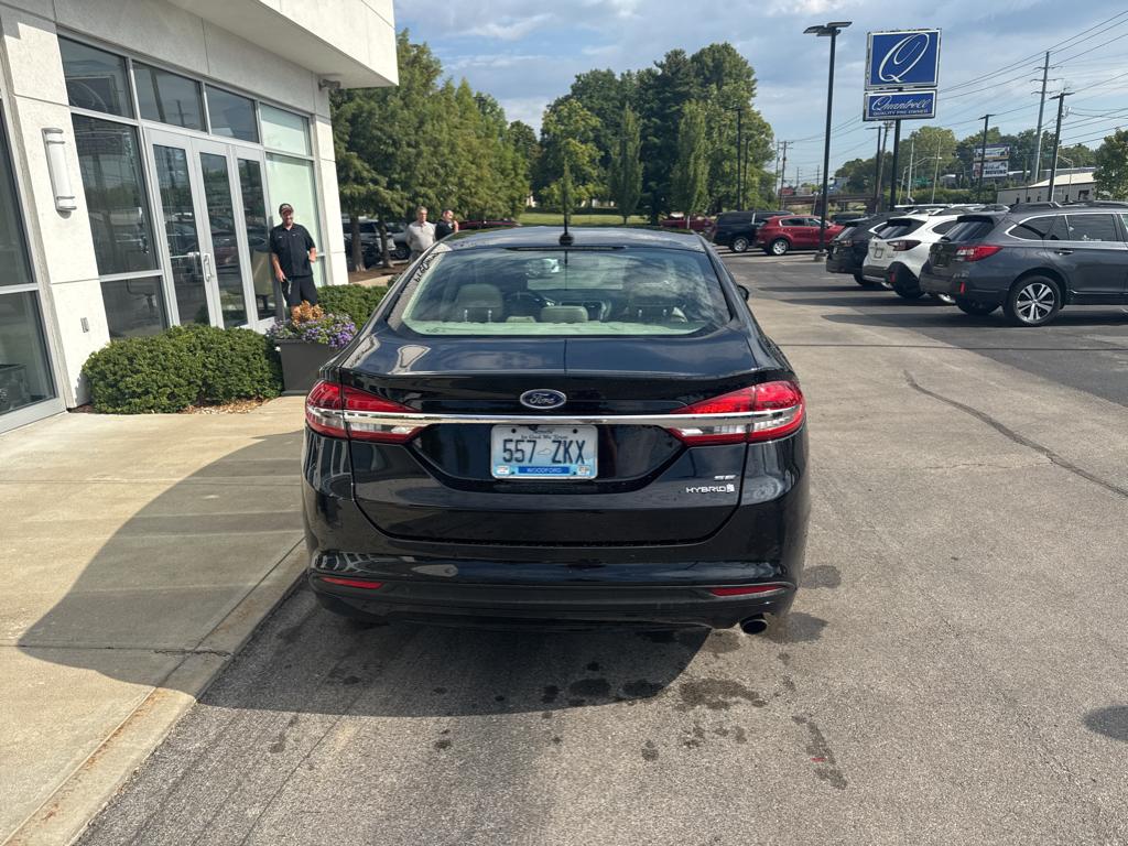 2018 Ford Fusion Hybrid SE photo 4
