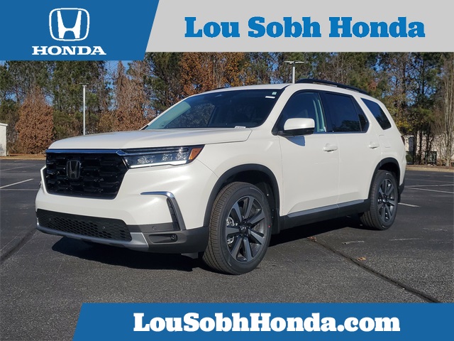 2025 Honda Pilot Touring's photo