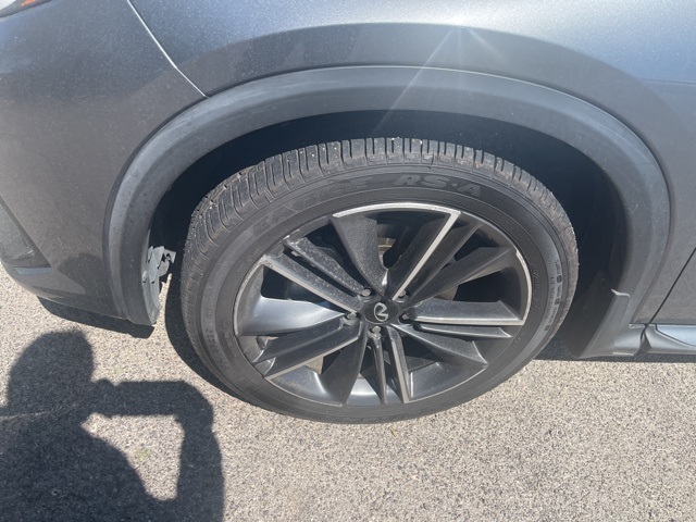 2022 Infiniti QX55 Luxe photo 3