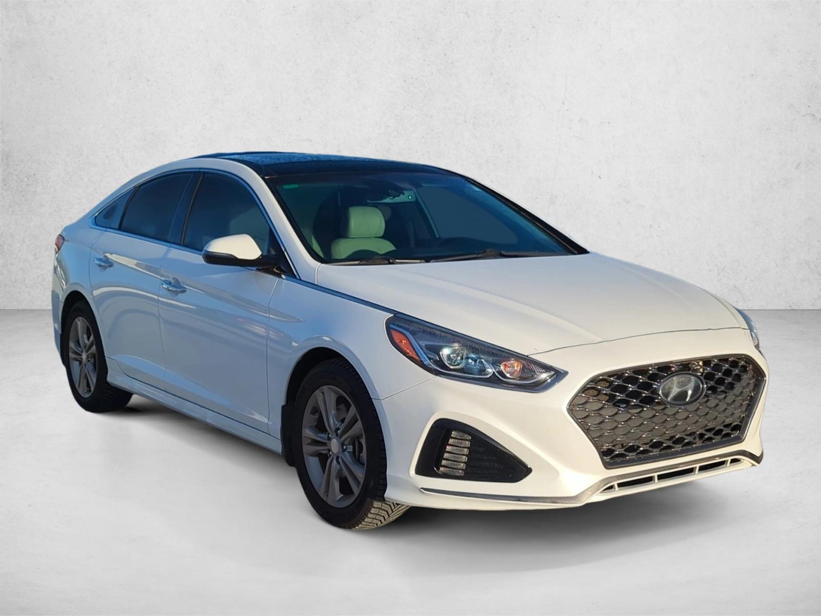 2019 Hyundai Sonata Limited photo 3
