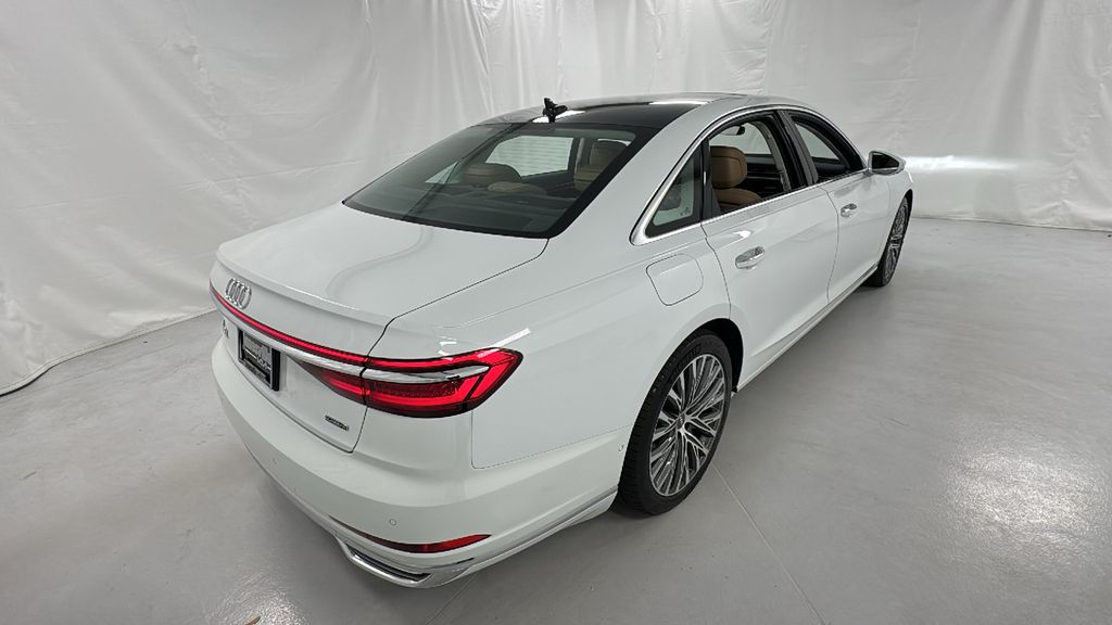 2019 Audi A8 L 55 photo 3