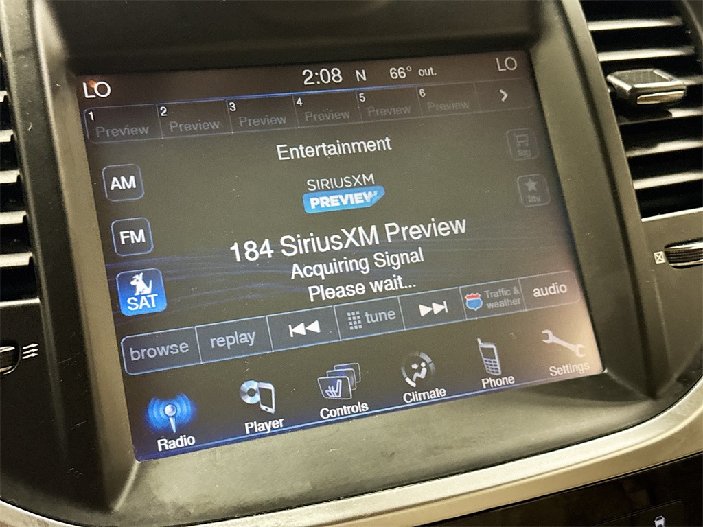 2013 Chrysler 300 Base photo 21