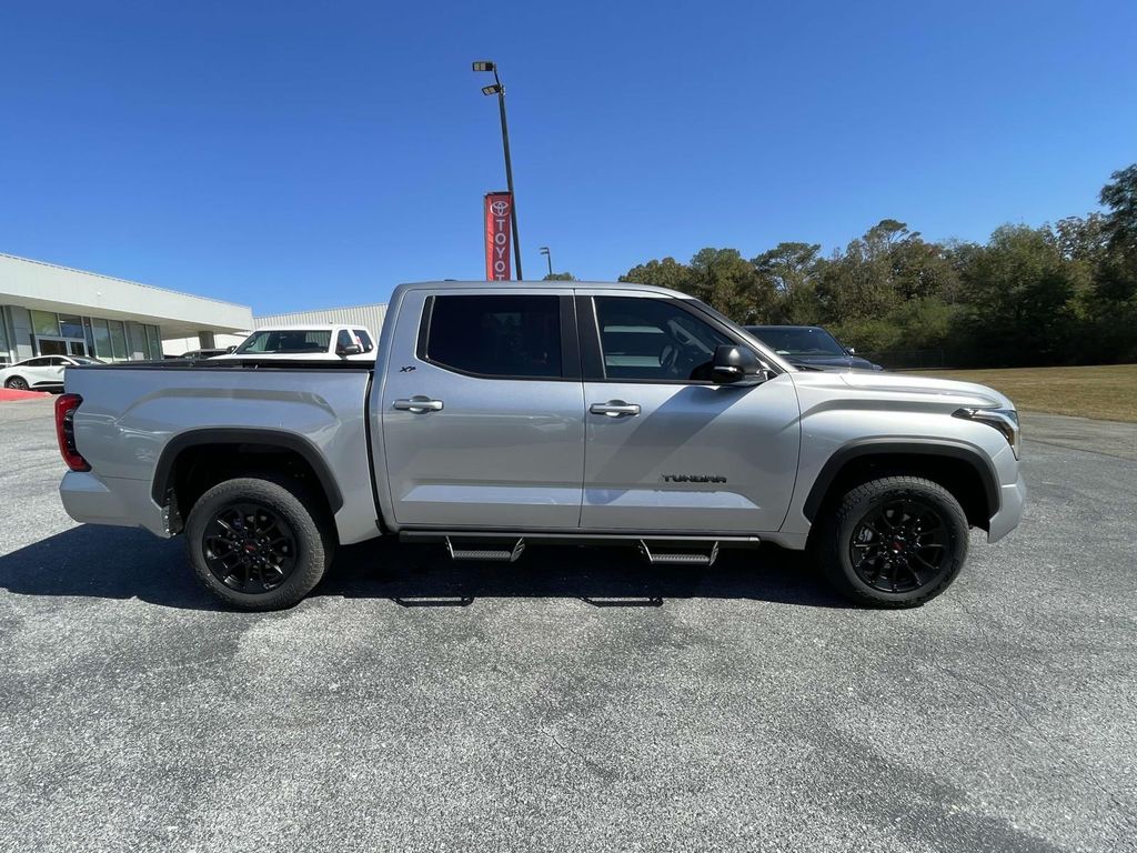 2026 Toyota Tundra SR5 CrewMax photo 2