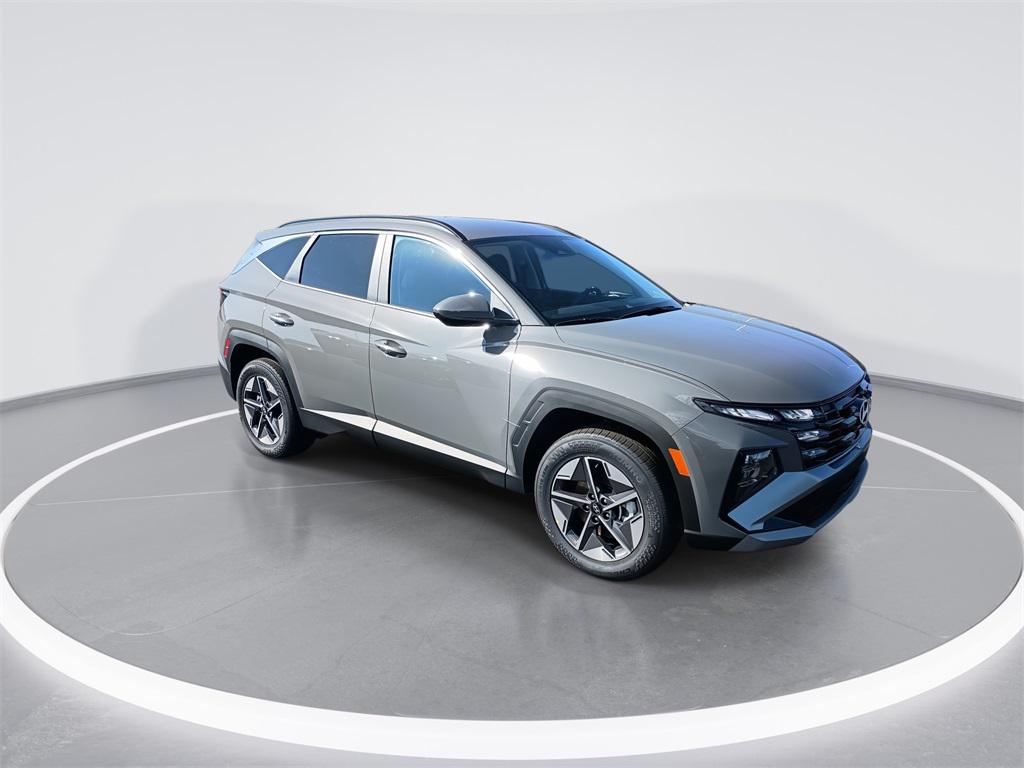2026 Hyundai Tucson SEL photo 2
