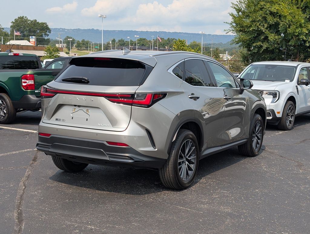 2023 Lexus NX 250 Premium photo 2