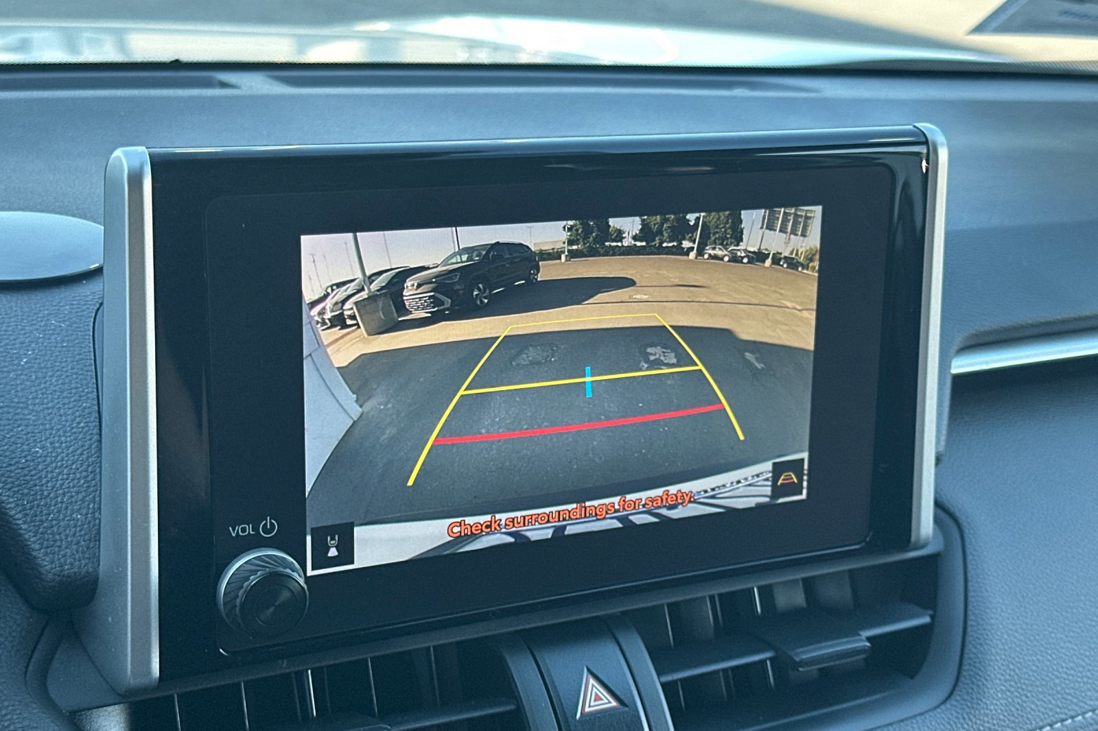 2023 Toyota RAV4 Hybrid LE photo 19