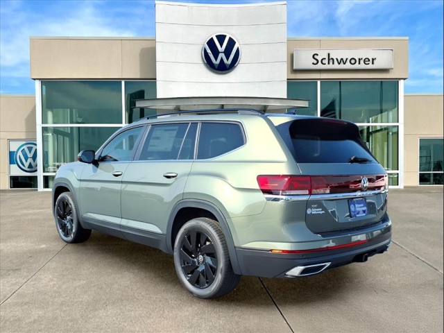 2026 Volkswagen Atlas SE Technology photo 8