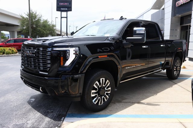 2025 Gmc Sierra 2500 HD Denali Ultimate photo 3