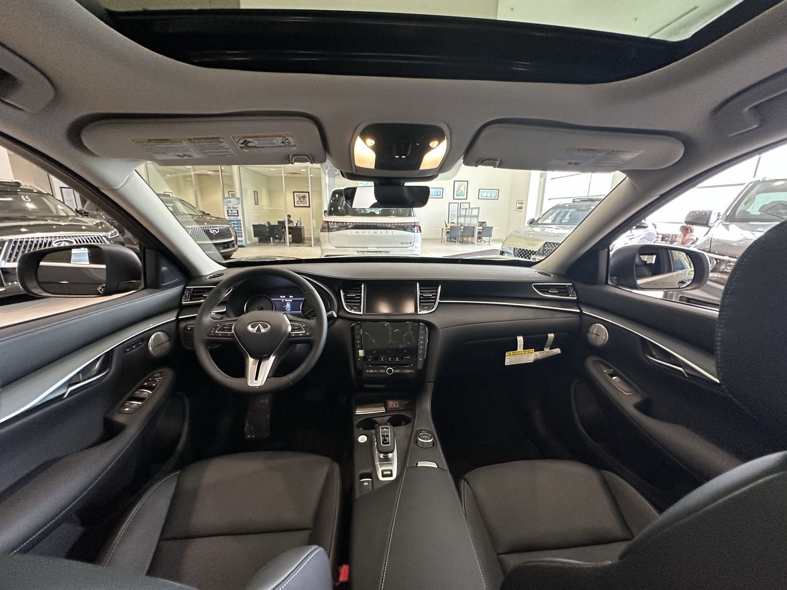 2025 Infiniti QX50 Luxe AWD photo 23