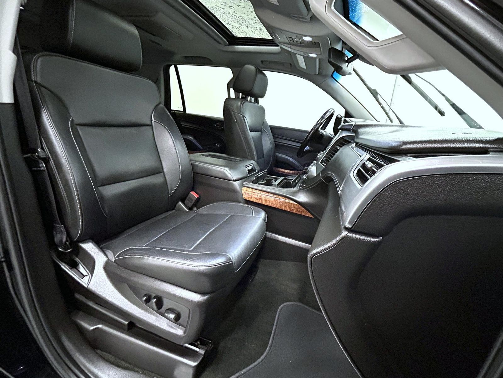 2018 Chevrolet Tahoe Premier photo 13