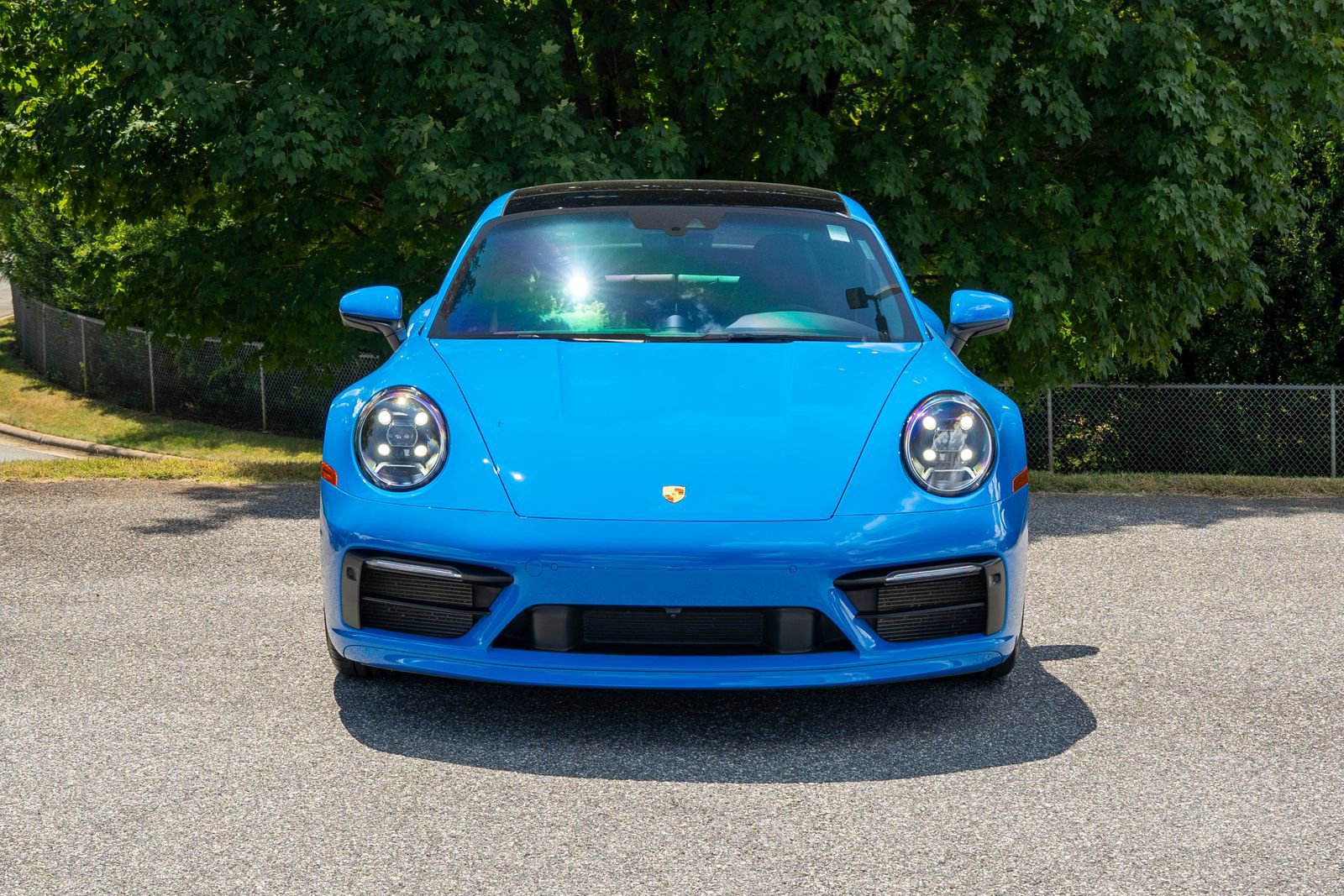 2022 Porsche 911 4 photo 10