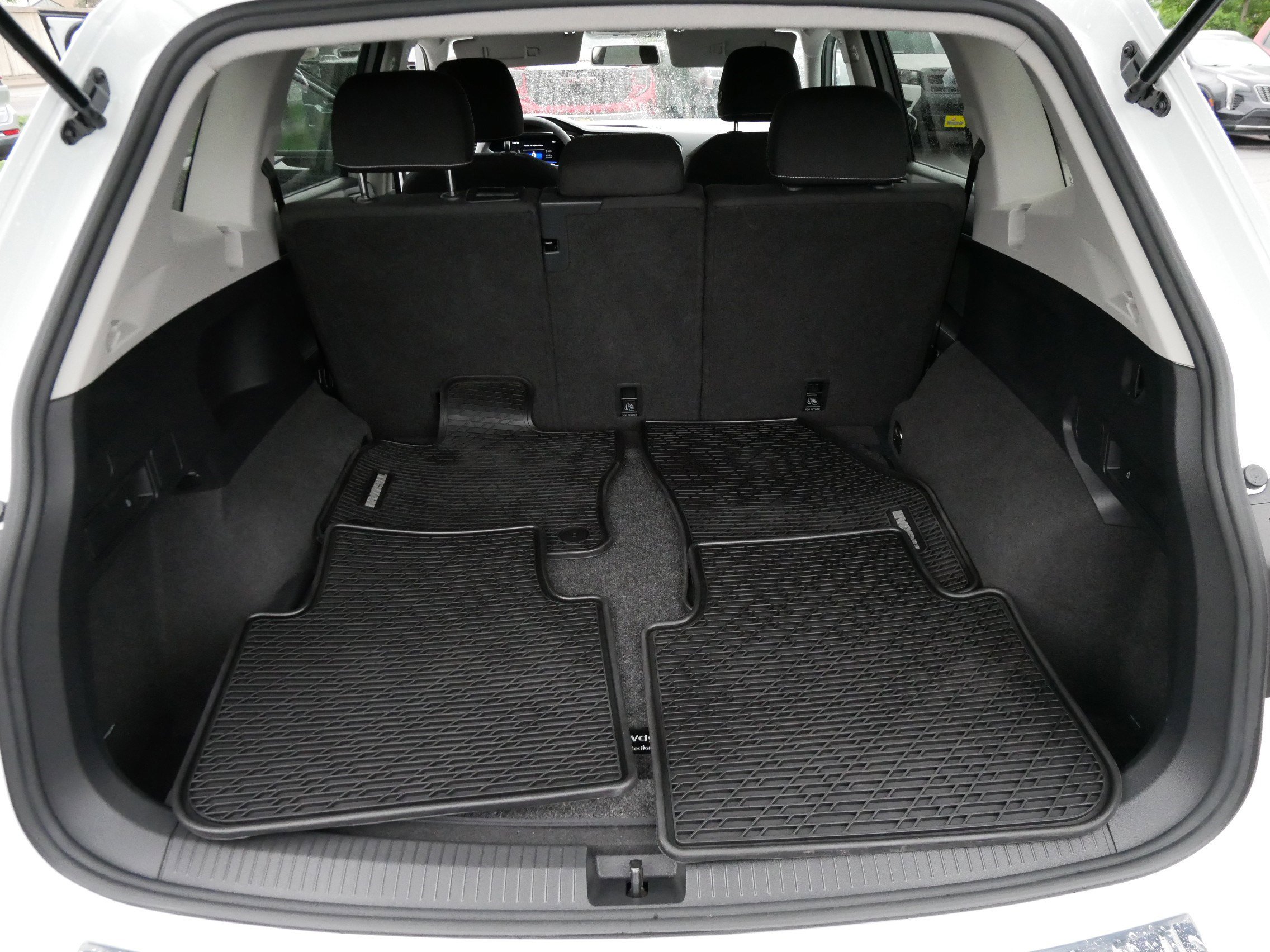 2022 Volkswagen Tiguan S photo 15