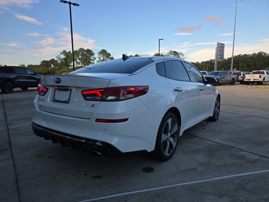 2020 Kia Optima S photo 7