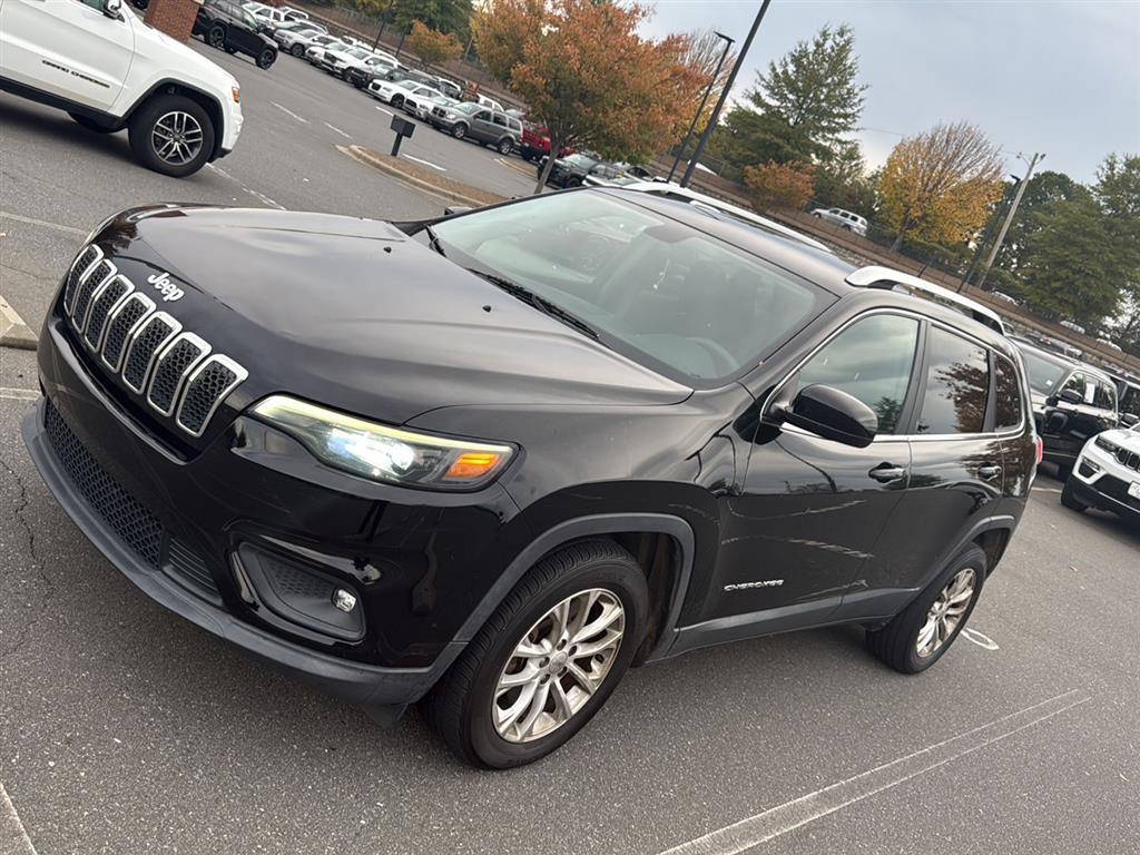 2019 Jeep Cherokee Latitude photo 4