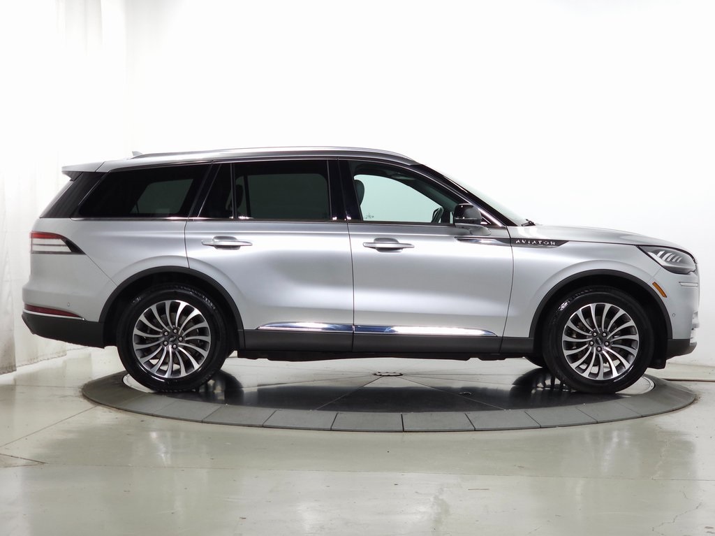 2020 Lincoln Aviator Reserve photo 9