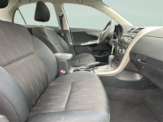 2011 Toyota Corolla S photo 15