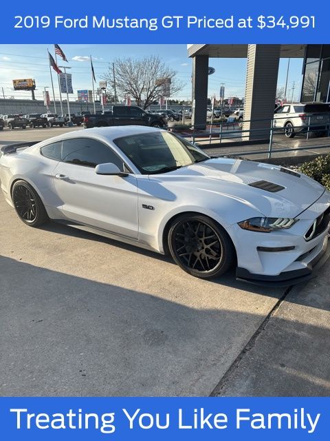 2019 Ford Mustang GT
