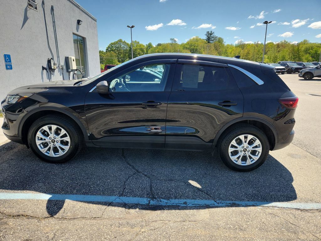 2023 Ford Escape Active photo 4