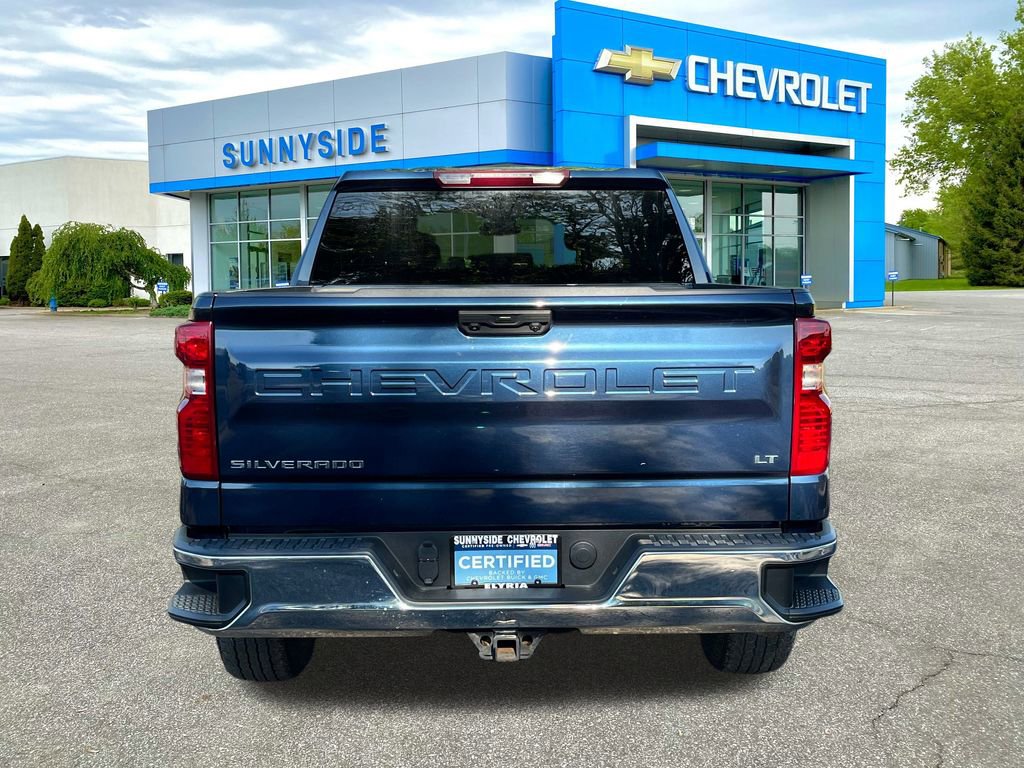 2022 Chevrolet Silverado 1500 LT photo 3