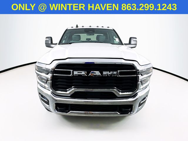 2025 Ram 3500 Tradesman photo 2