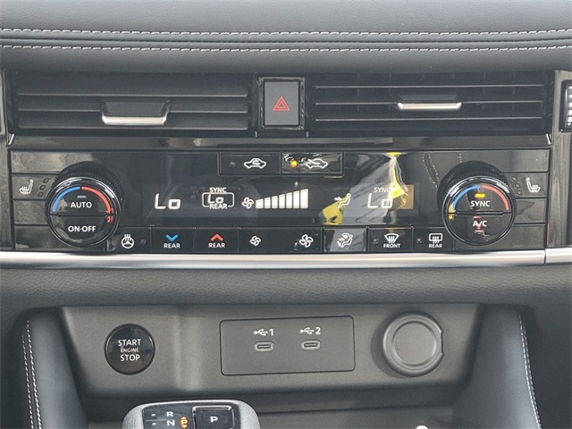 2026 Nissan Rogue Platinum photo 20