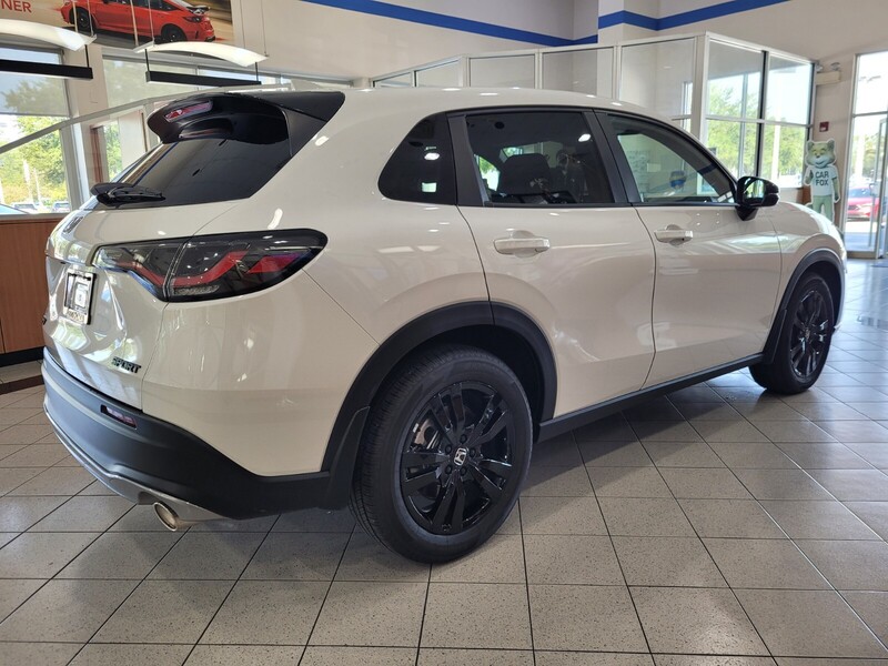 2026 Honda HR-V Sport photo 3