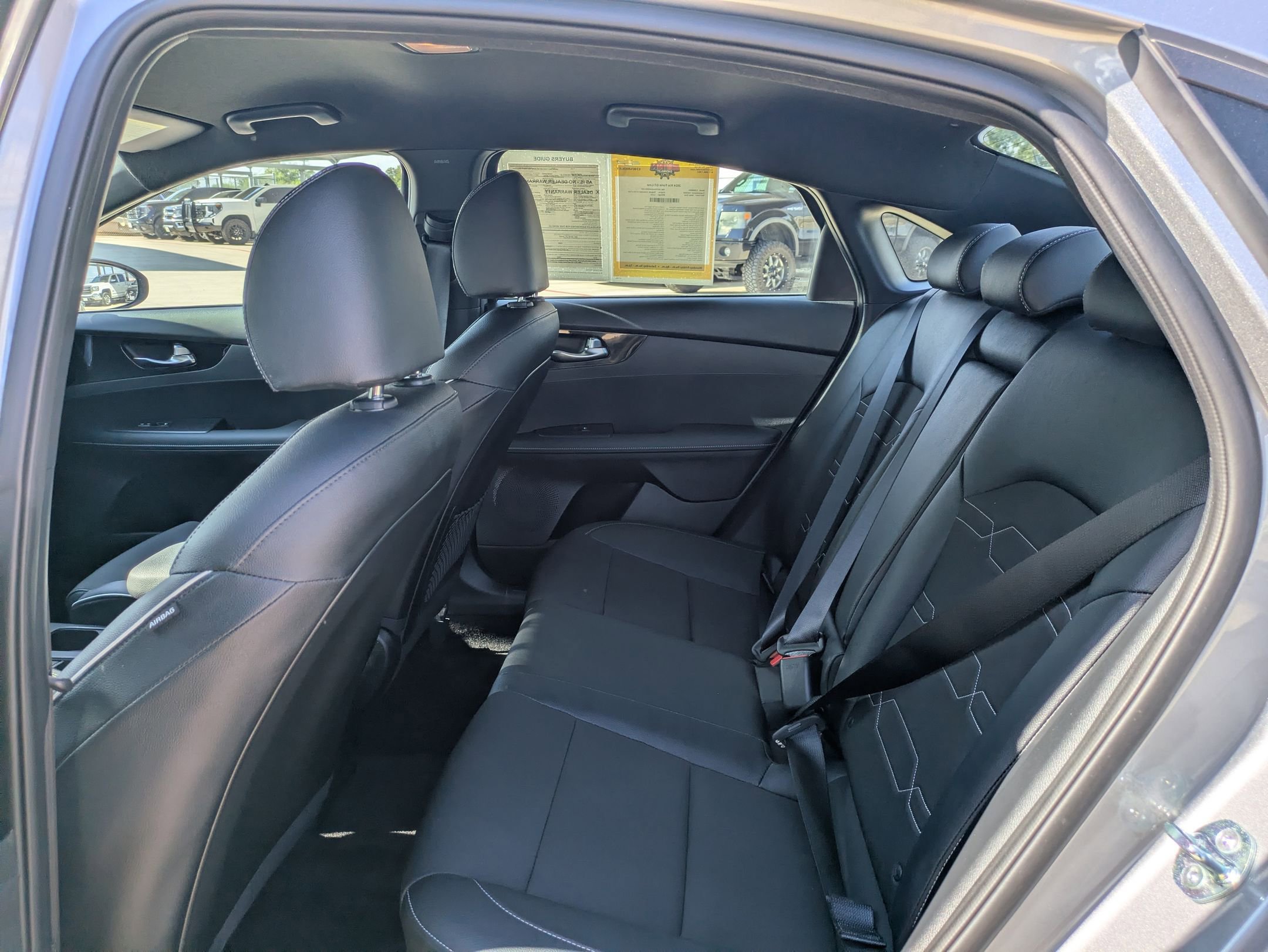 2024 Kia Forte GT-Line photo 15