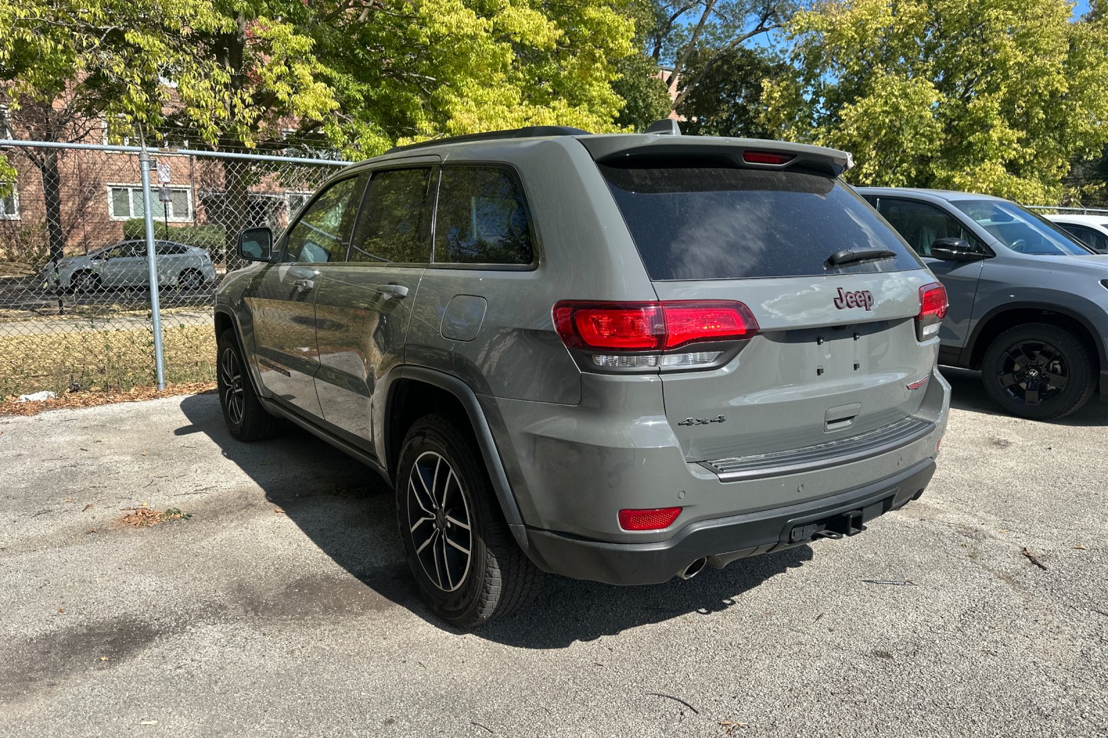 2021 Jeep Grand Cherokee Trailhawk photo 3