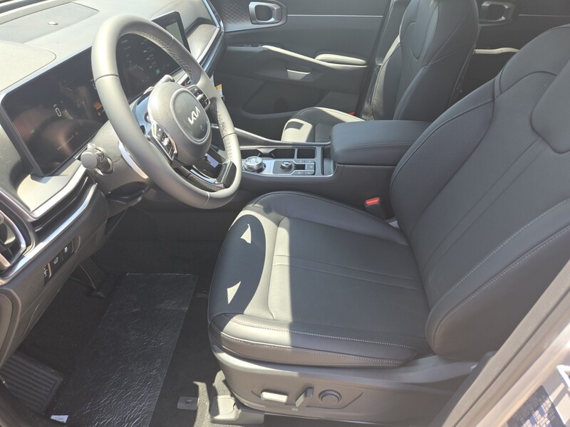 2025 Kia Sorento Hybrid EX photo 4
