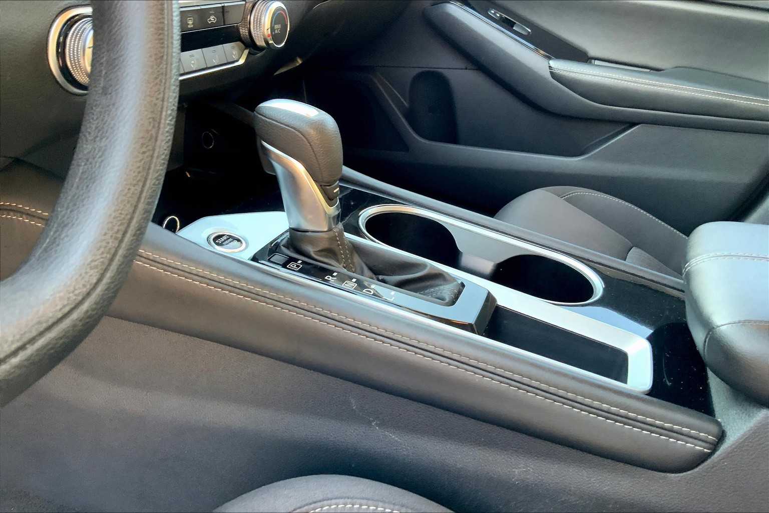 2023 Nissan Altima 2.5 SV photo 15