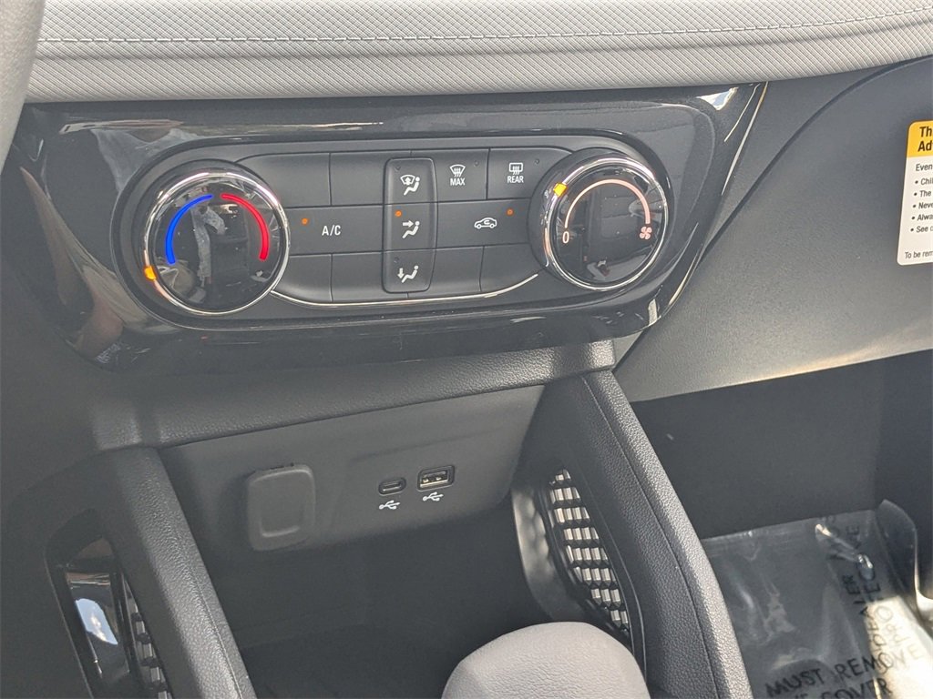 2026 Chevrolet Trailblazer LT photo 15