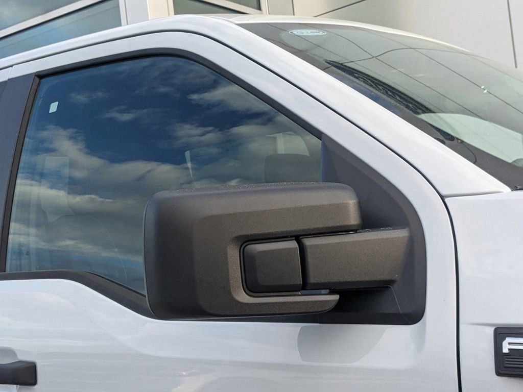2025 Ford F-150 STX photo 11