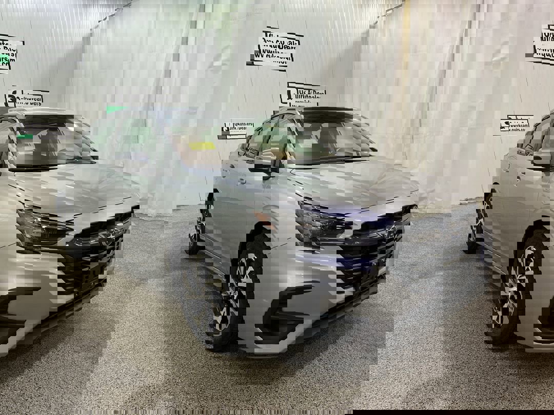 2025 Subaru Legacy Premium's photo