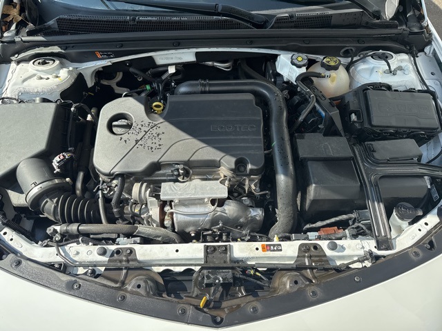 2024 Chevrolet Malibu LS photo 24