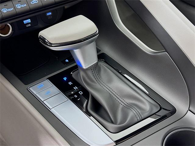 2025 Hyundai Elantra SEL Sport photo 21