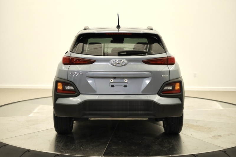 2020 Hyundai Kona SEL photo 4