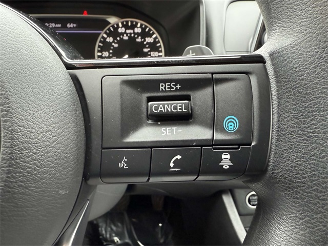 2021 Nissan Rogue SV photo 21
