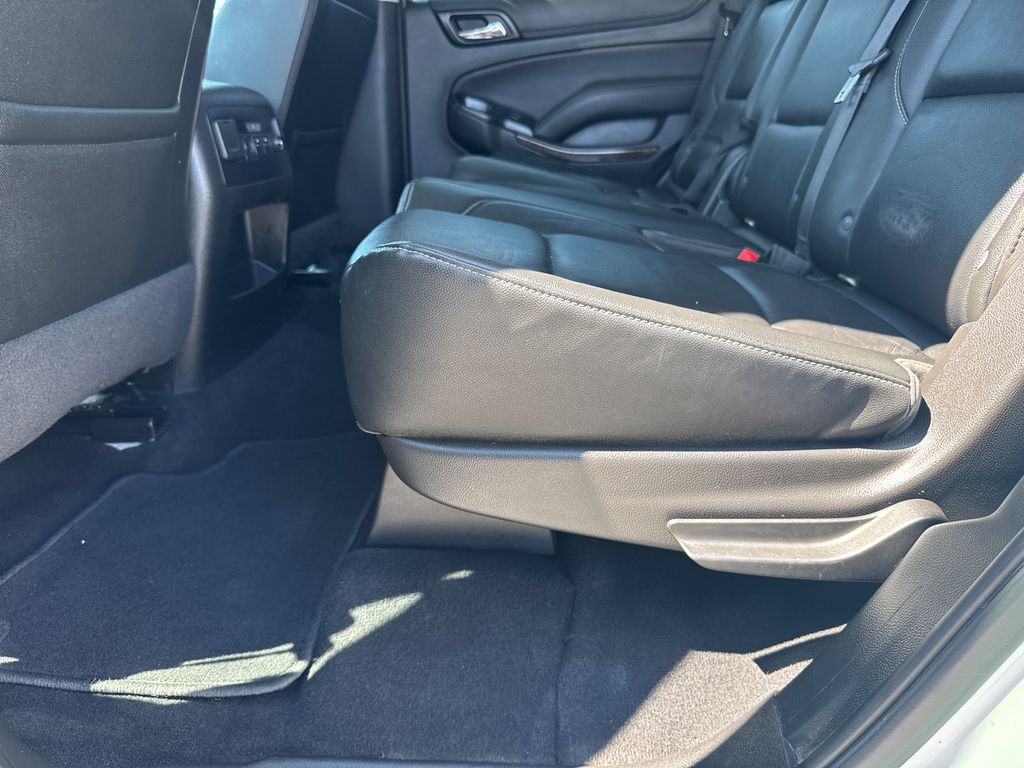2019 Chevrolet Tahoe LT photo 20