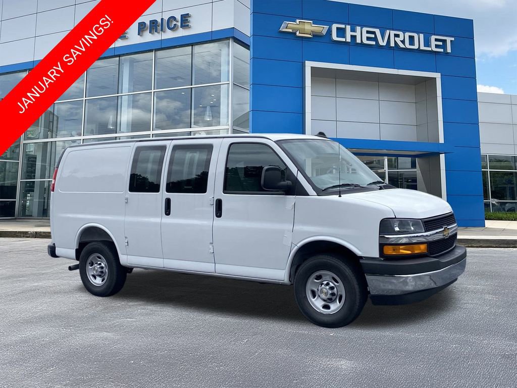 2025 Chevrolet Express Base's photo