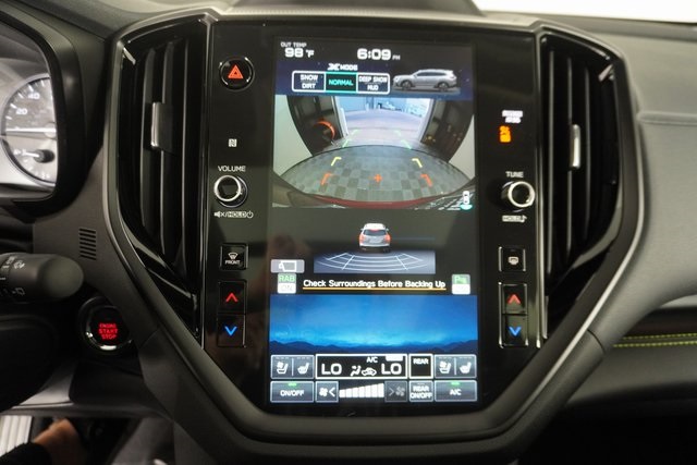 2025 Subaru Ascent Onyx Edition Touring photo 14