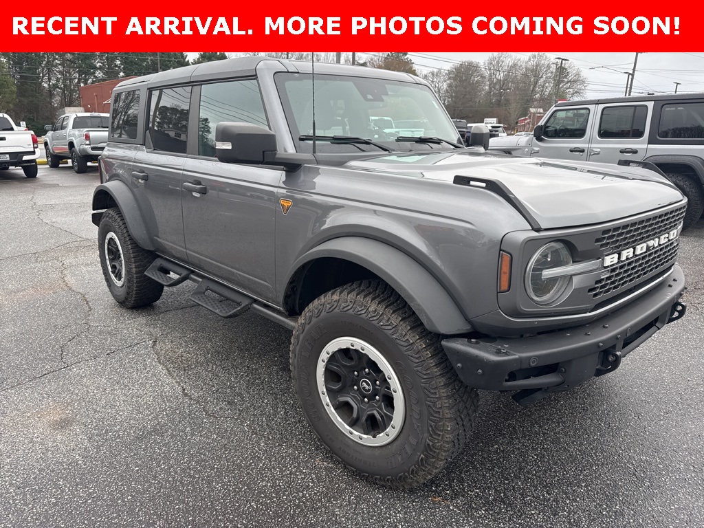 2023 Ford Bronco 4-Door Badlands's photo